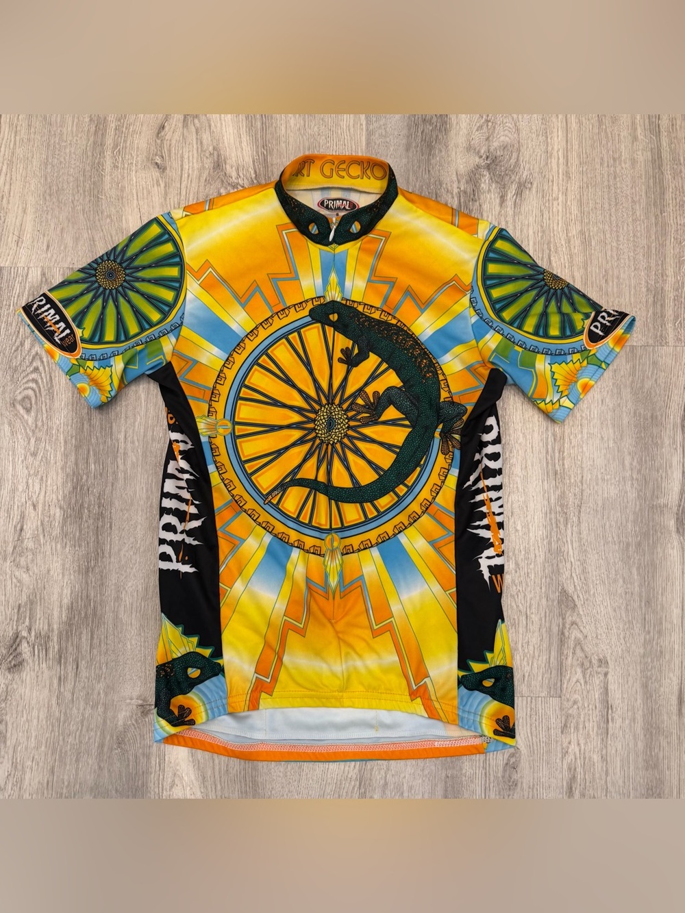 Primal Wear Gecko Graphic Cycling Jersey Size Small Bright Yellow